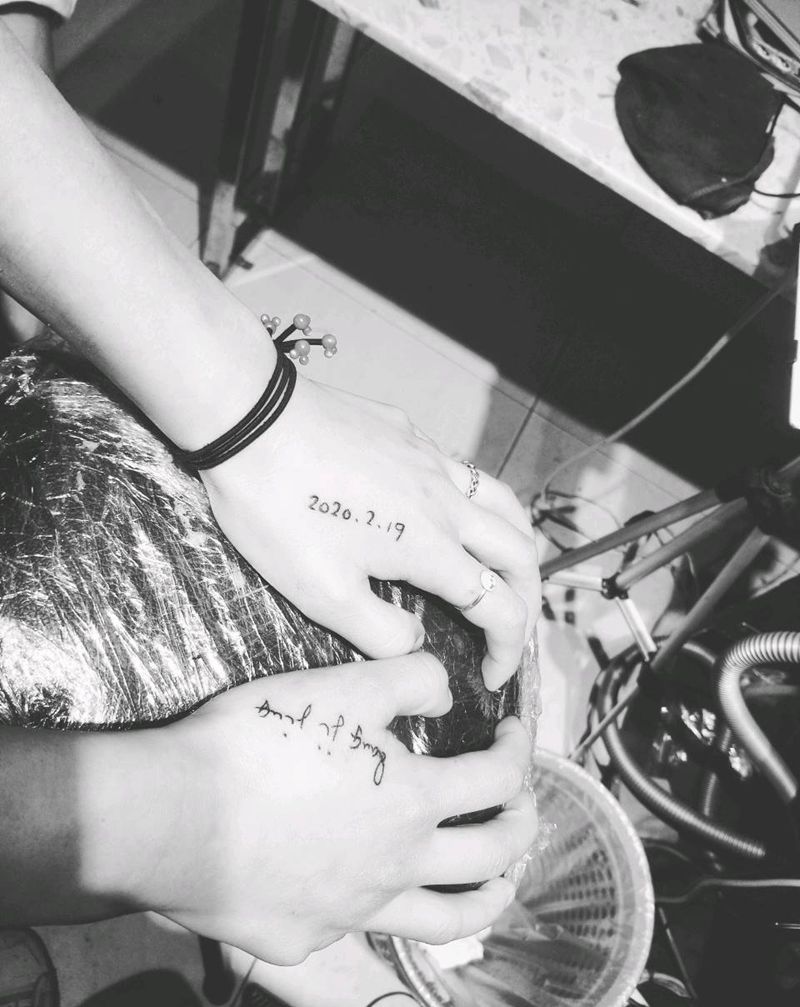 情侣纹身纹身图片_手部手臂纹身图案