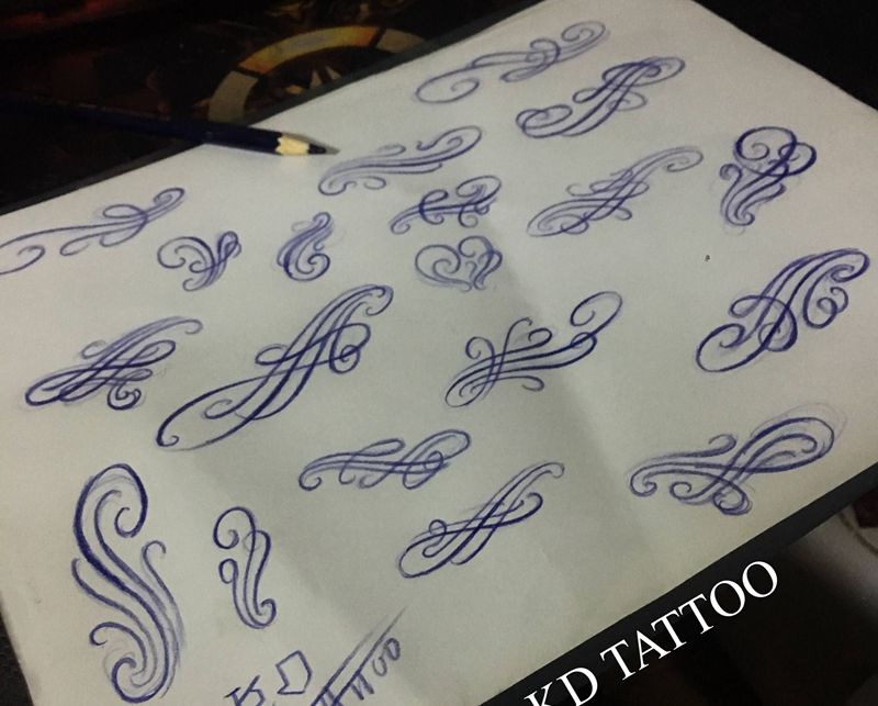 随笔来点纹身图片_花体字纹身图案