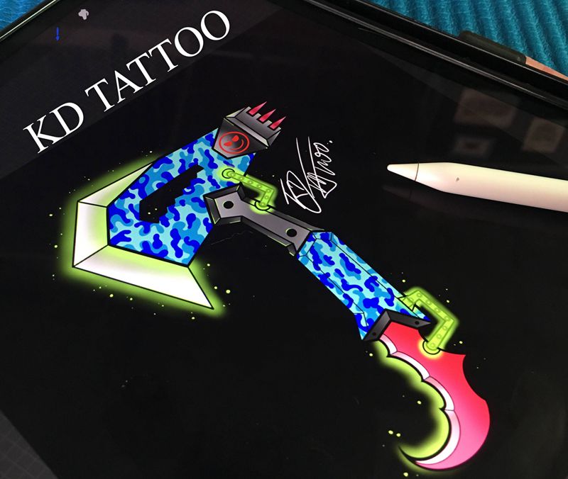 战斧纹身图片_Old School手斧纹身图案