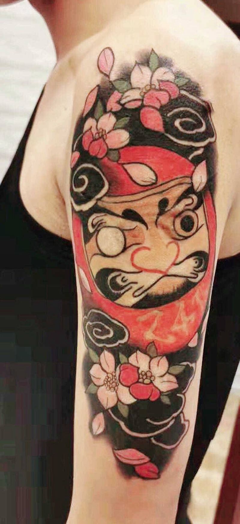 达摩蛋纹身图片_手臂新传统纹身图案