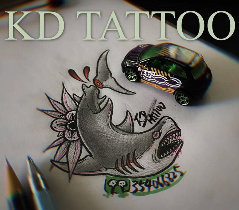 鲨鱼纹身图片_Old School纹身图案