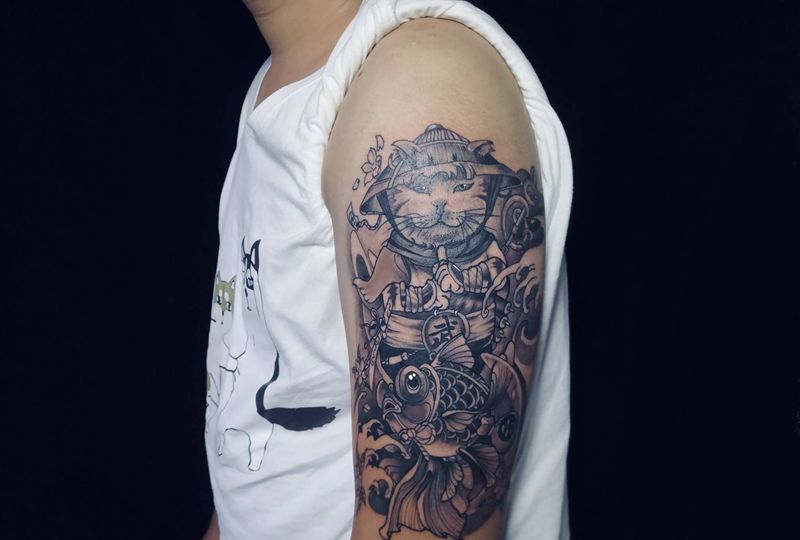 武士猫纹身图片_手臂新传统纹身图案