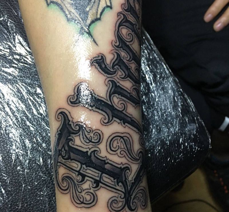 奇卡诺手写字体纹身图片_成品手稿欧美字符匪帮奇卡诺花体字纹身图案