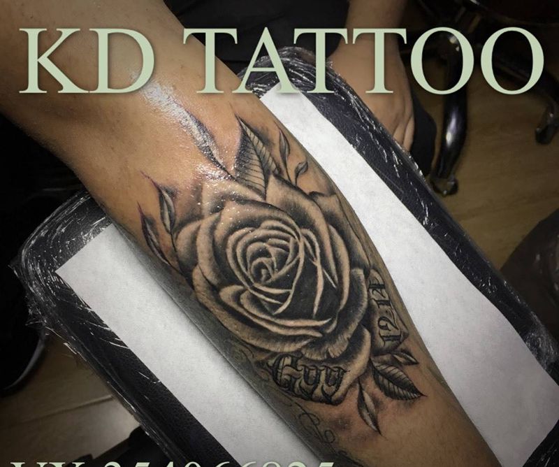 情人节快乐纹身图片_手臂欧美写实纹身图案