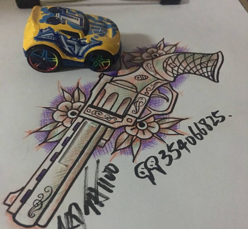 old school纹身图片_成品手稿插画欧美左轮手枪纹身图案