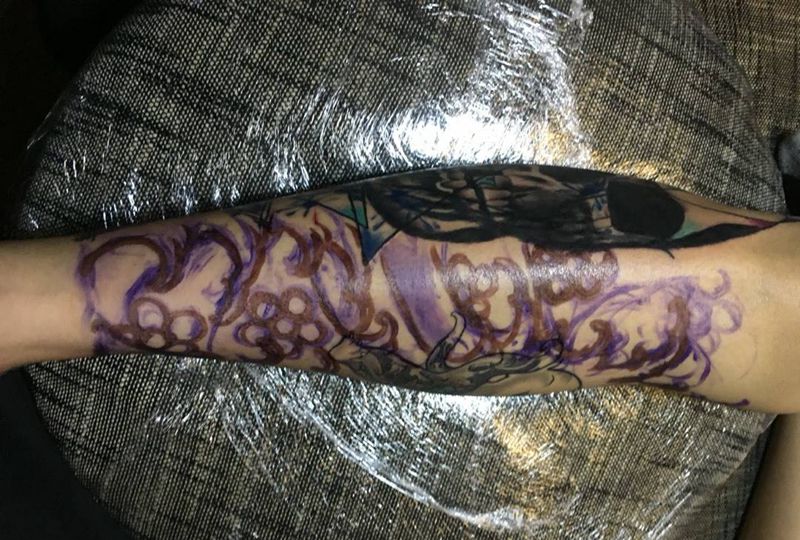 刚刺好猫 直接包了腿纹身图片_成品腿部传统欧美动物静物纹身图案