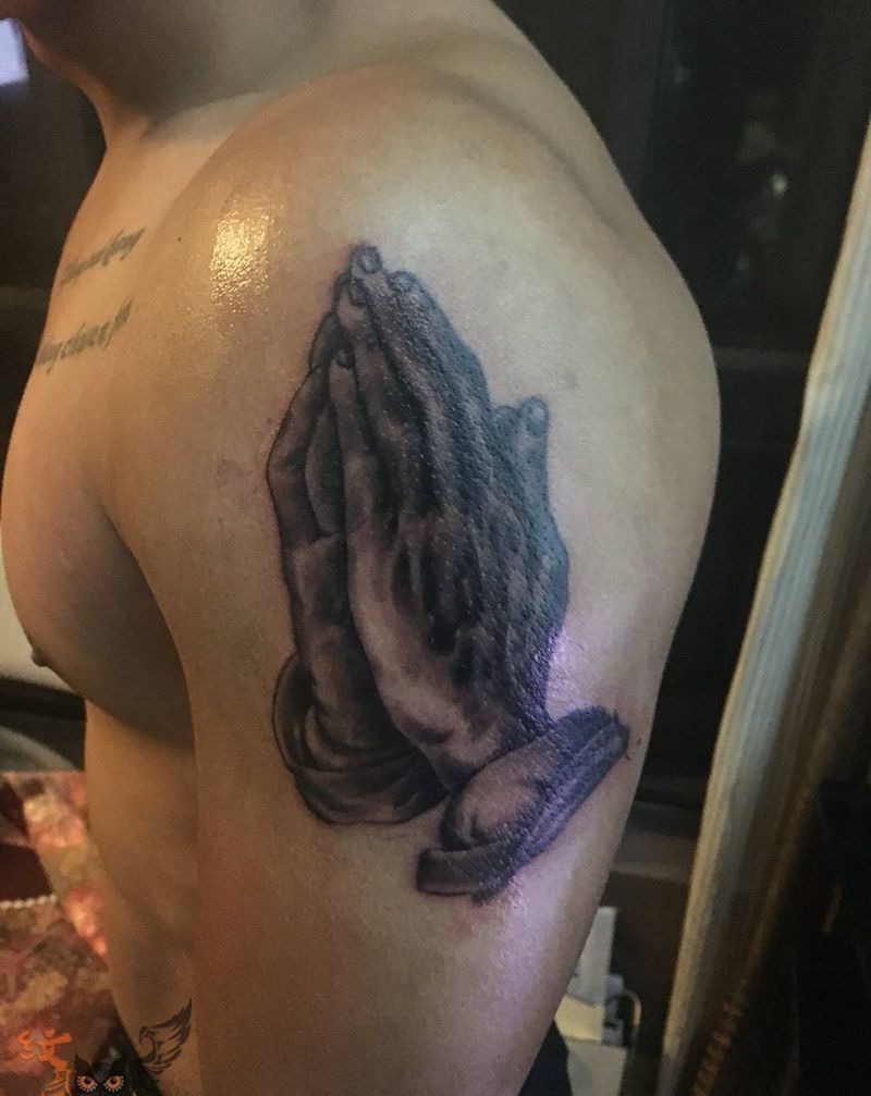 上帝纹身图片_成品肩部手臂欧美写实人物宗教纹身图案