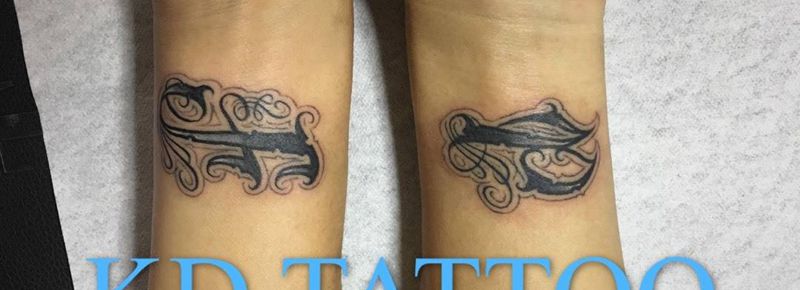 今天情侣字纹身图片_手部花体字纹身图案