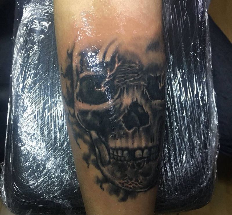 今天的写实纹身图片_成品手臂欧美写实骷髅纹身图案
