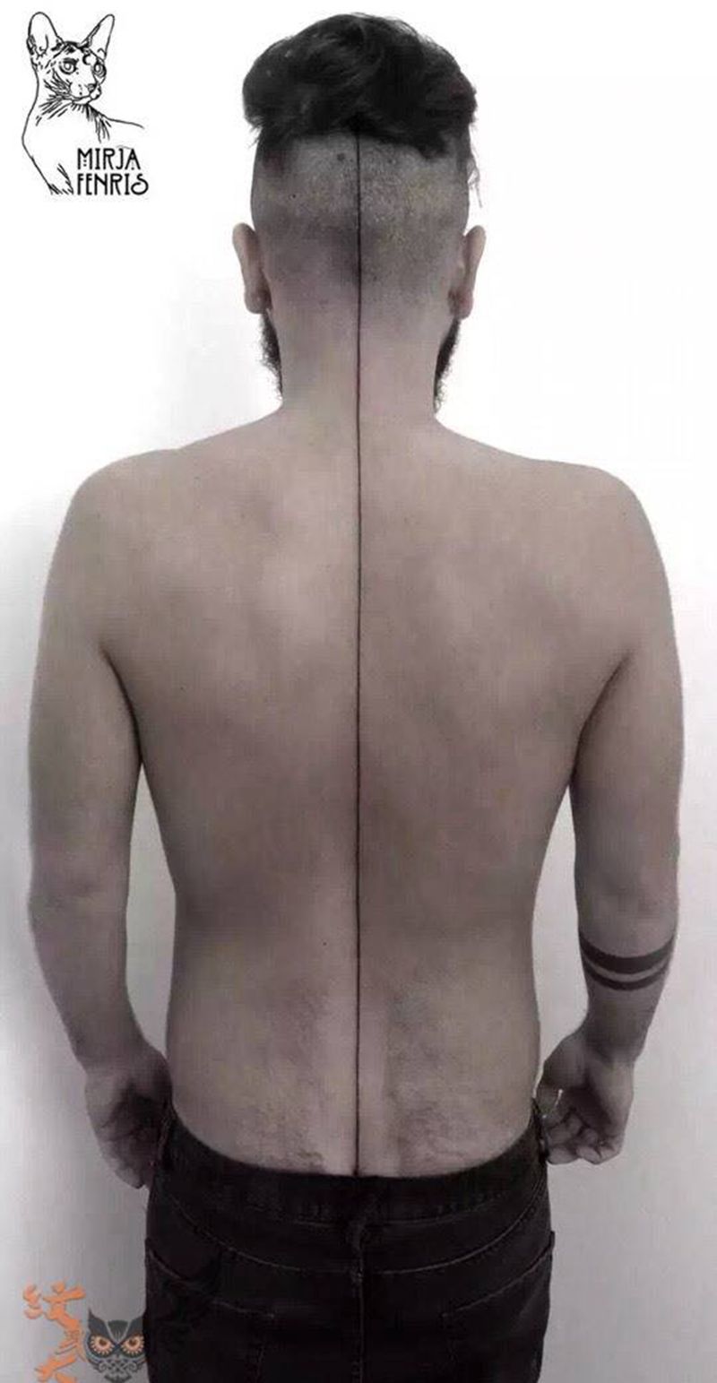 牛比纹身图片_成品背部欧美纹身图案