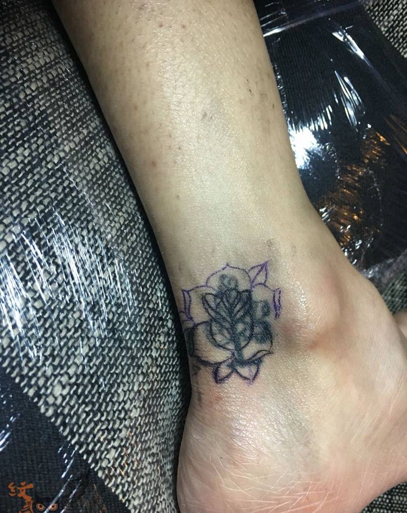 强力遮盖纹身图片_成品腿部欧美贴纸植物纹身图案