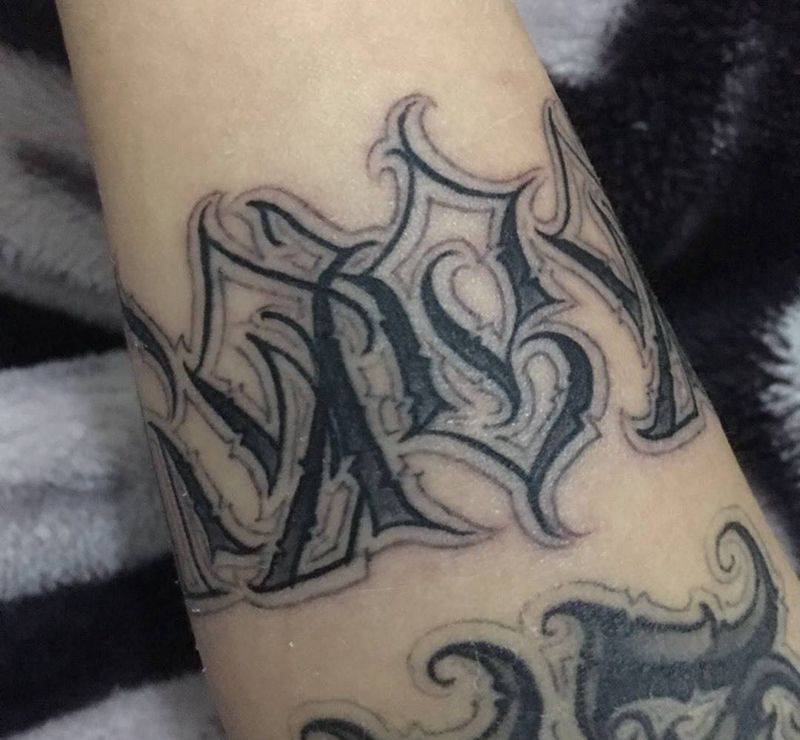 手写字体纹身图片_成品手臂欧美清新字符奇卡诺花体字鲸鱼纹身图案