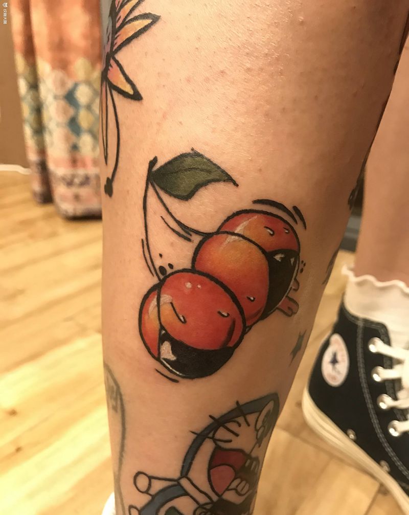 小图拼接-樱桃纹身图片_腿部New School纹身图案