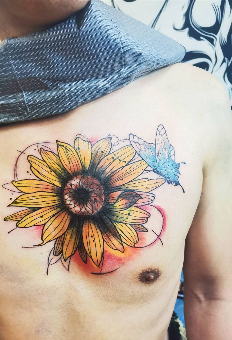 遮盖纹身图片_胸部New School水彩纹身图案