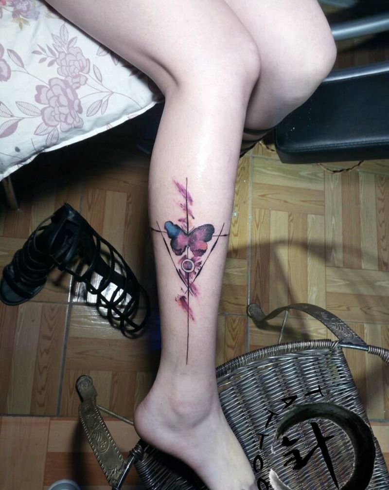 蝴蝶纹身图片_腿部欧美清新动物原创小白刺青塔图 针成品纹身图案