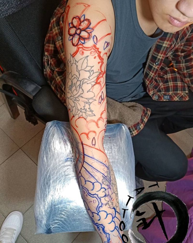 老传统 未完…纹身图片_手臂老传统老传统花臂纹身图案