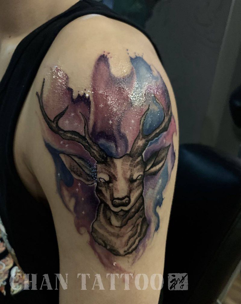 泼墨鹿纹身图片_手臂水彩水墨纹身图案