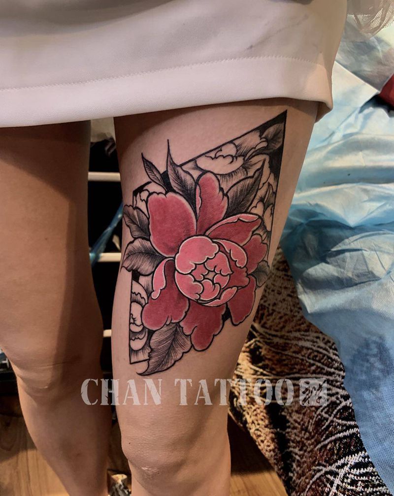 牡丹纹身图片_新传统Old School纹身图案