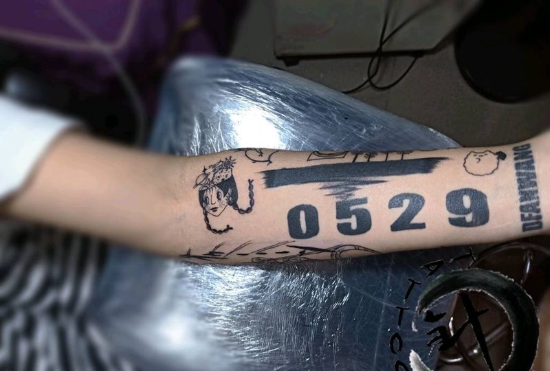 拼图 修改纹身图片_手臂Old School水墨拼图纹身图案