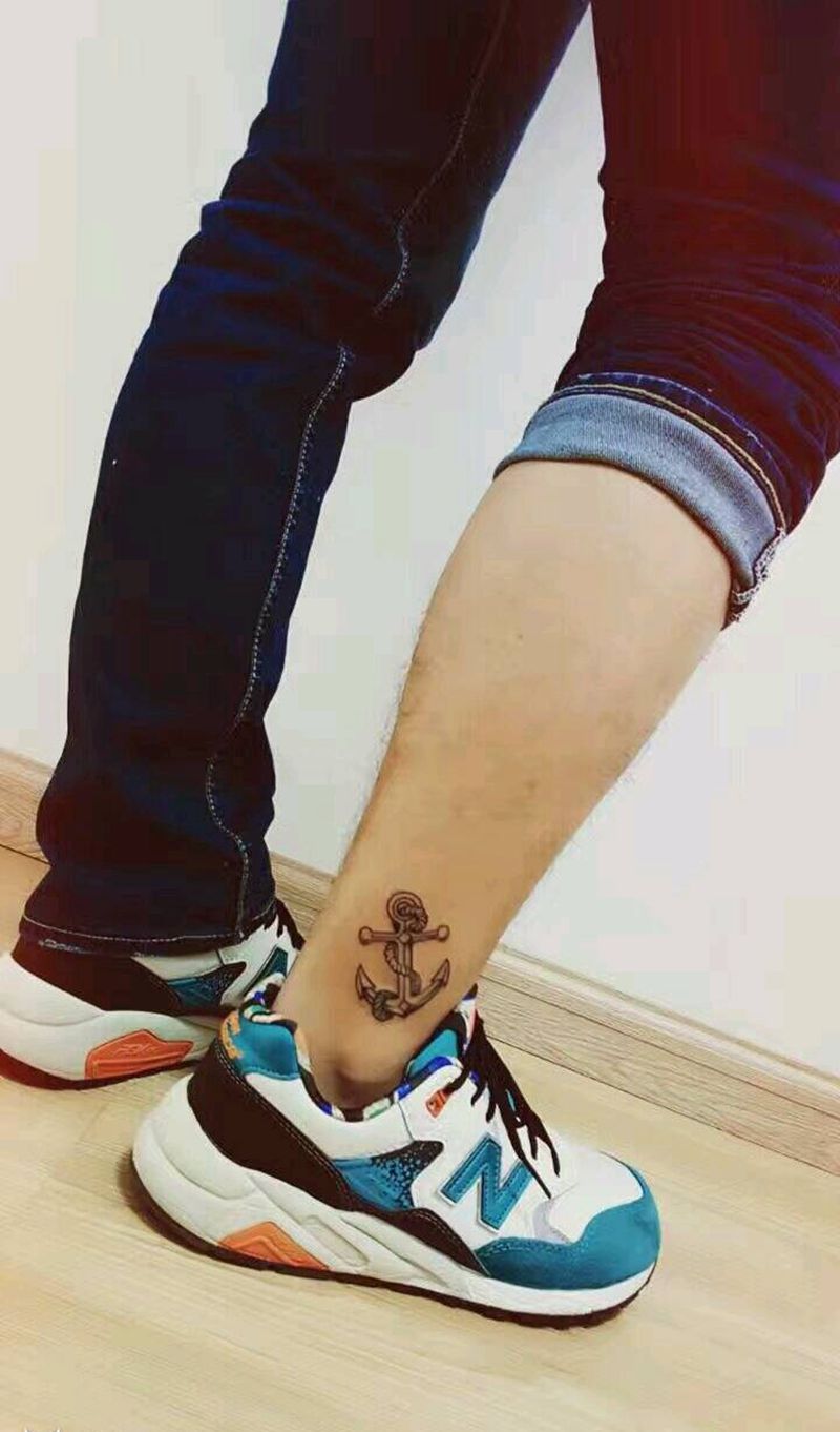 船锚纹身图片