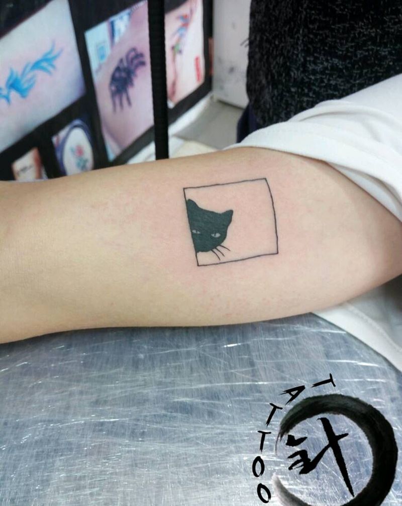 喵咪纹身图片_手臂清新动物小白刺青塔图~针成品纹身图案