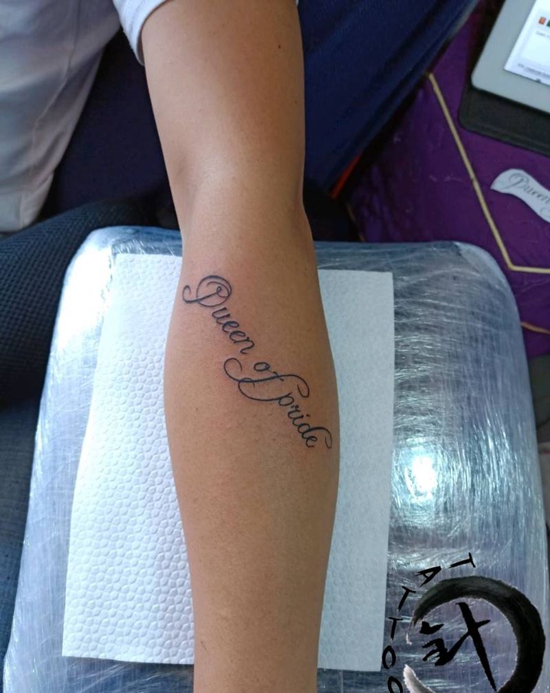 字母纹身图片_手臂清新字符原创小小白刺塔图~针成品纹身图案