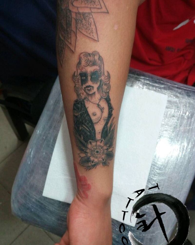 …纹身图片_手臂欧美人物原创小白刺青塔图~针成品纹身图案