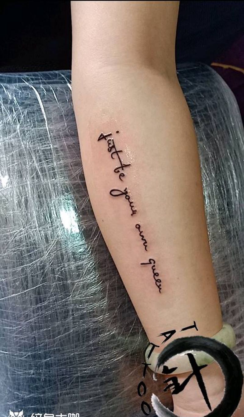 字母纹身图片_手臂纹身图案