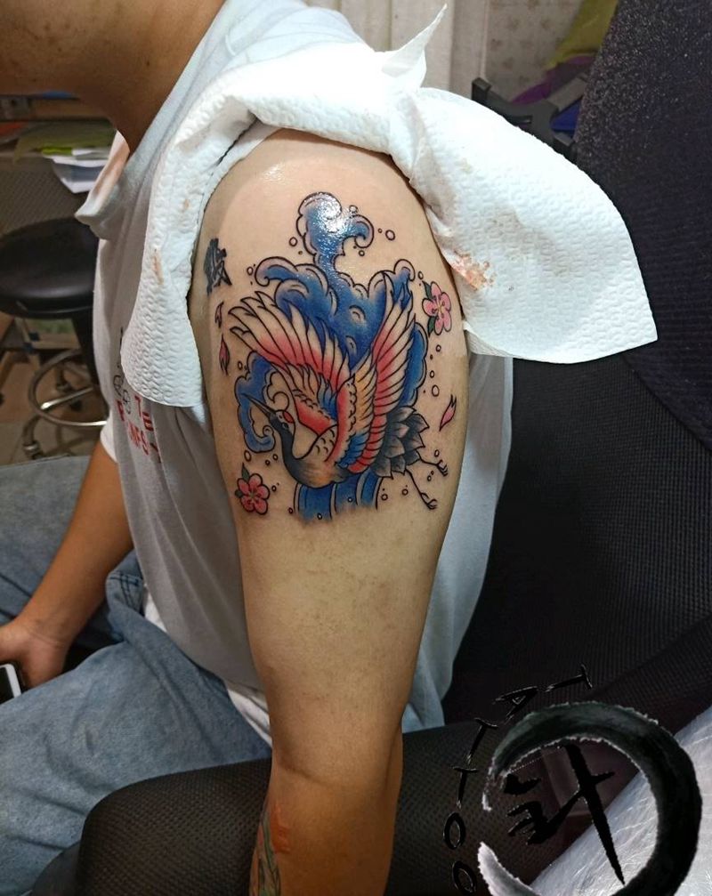 鹤纹身图片_手臂新传统老传统鹤纹身图案