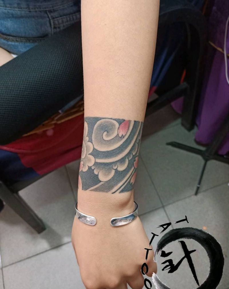 手环#恢复后纹身图片_手臂老传统手环纹身图案