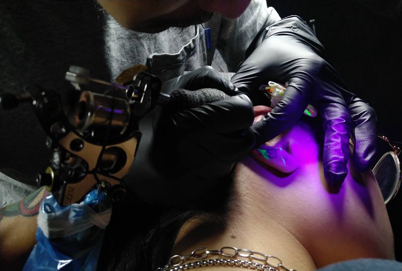 荧光纹身纹身图片_小清新纹身图案