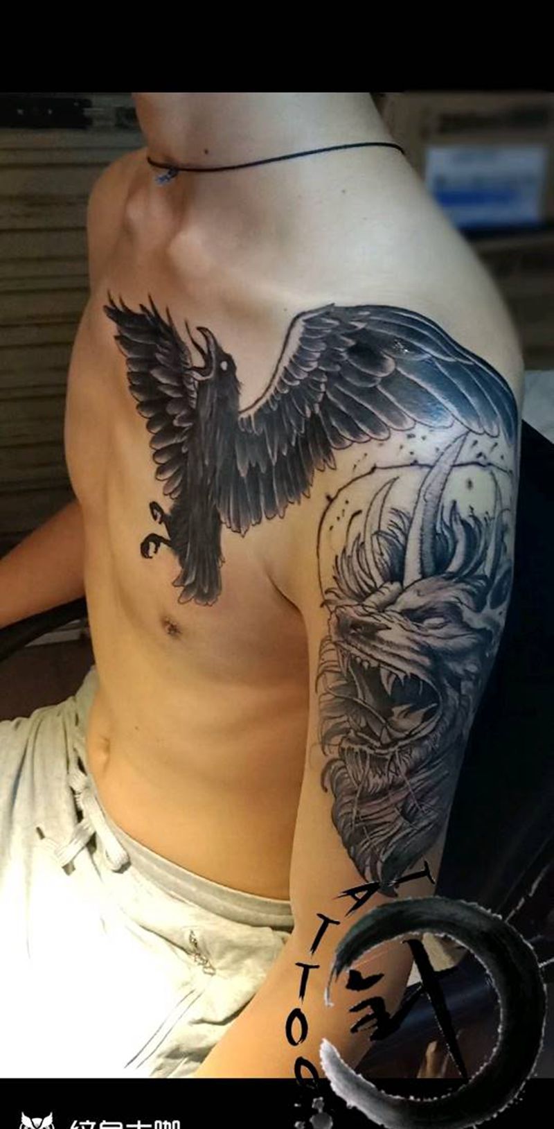 暗黑系 遮盖纹身图片_胸部手臂纹身图案