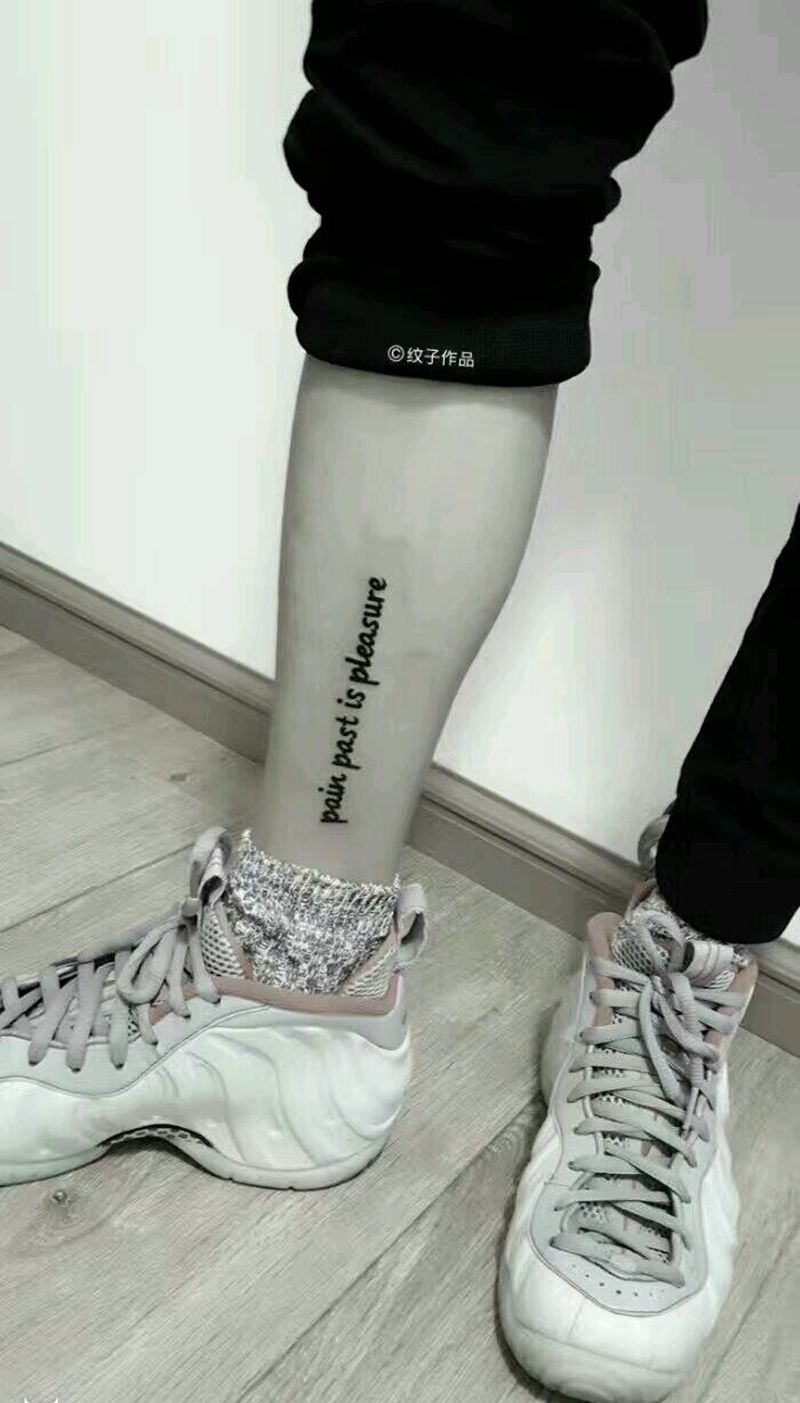 小腿英文纹身图片