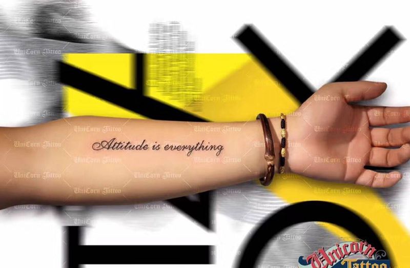 英文字2纹身图片