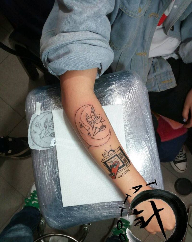 月亮纹身图片_手臂清新原创小白刺青塔图~针成品纹身图案