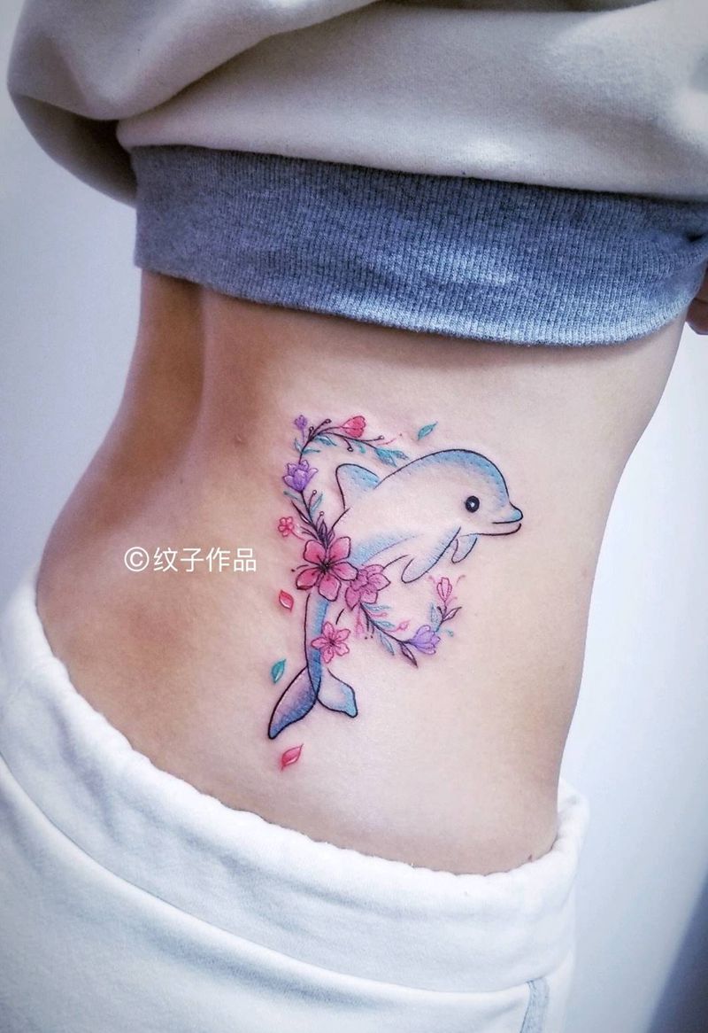 可爱海豚纹身图片