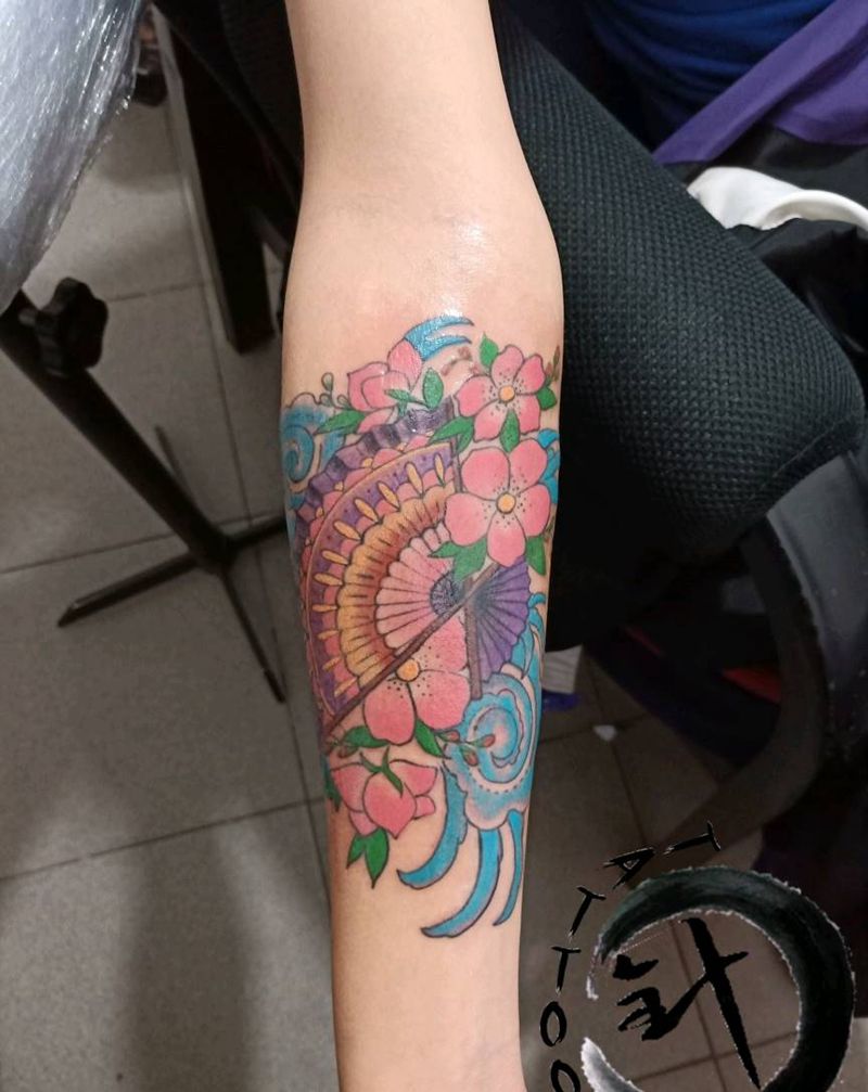 扇子纹身图片