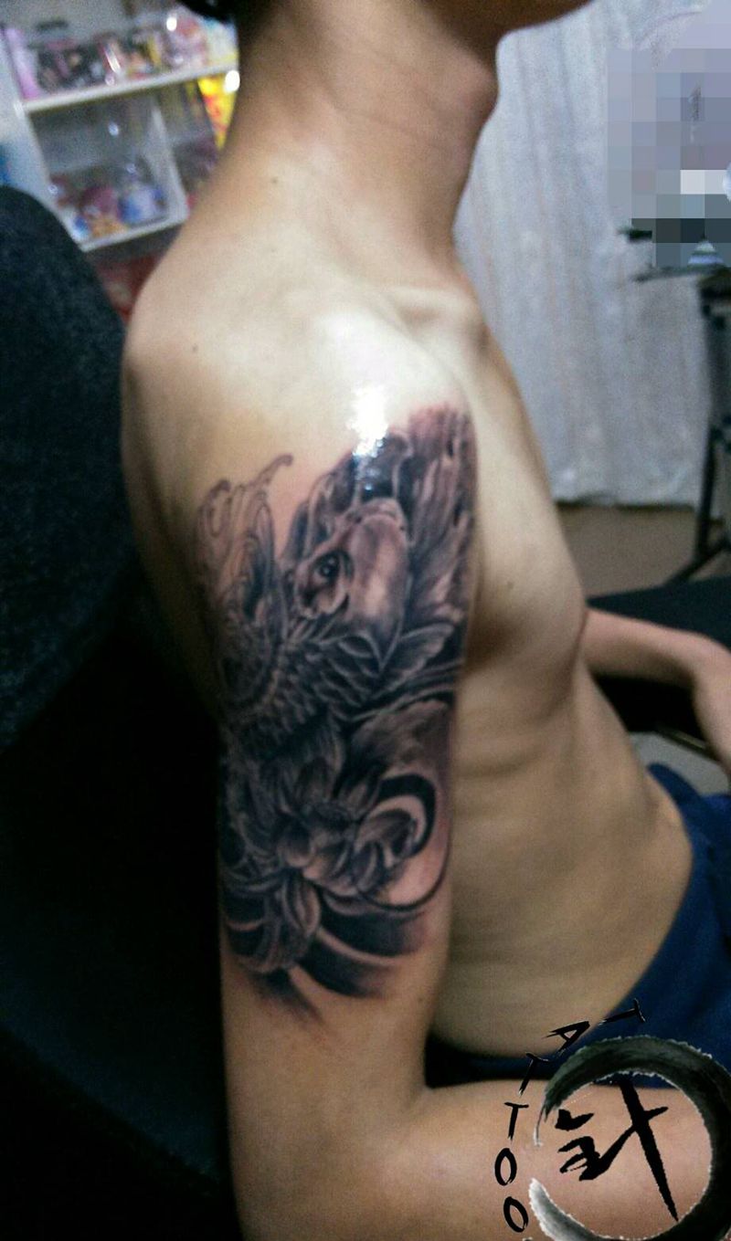 鱼纹身图片_手臂传统动物原创小白刺青塔图 针成品纹身图案