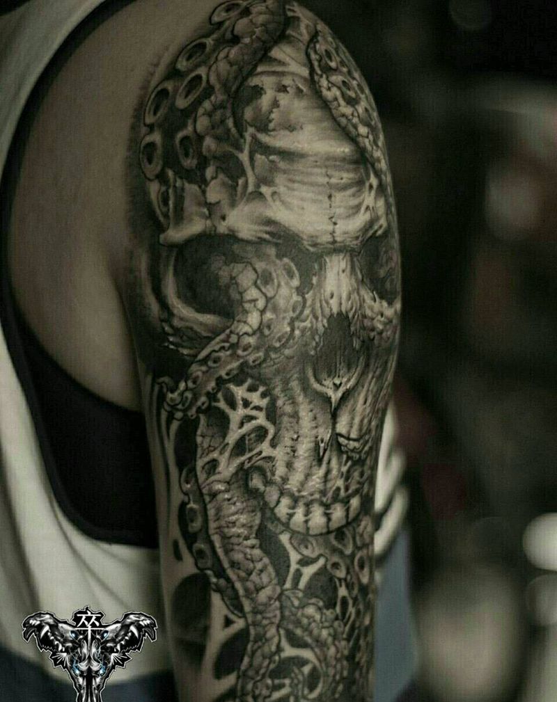 骷髅章鱼脚纹身图片