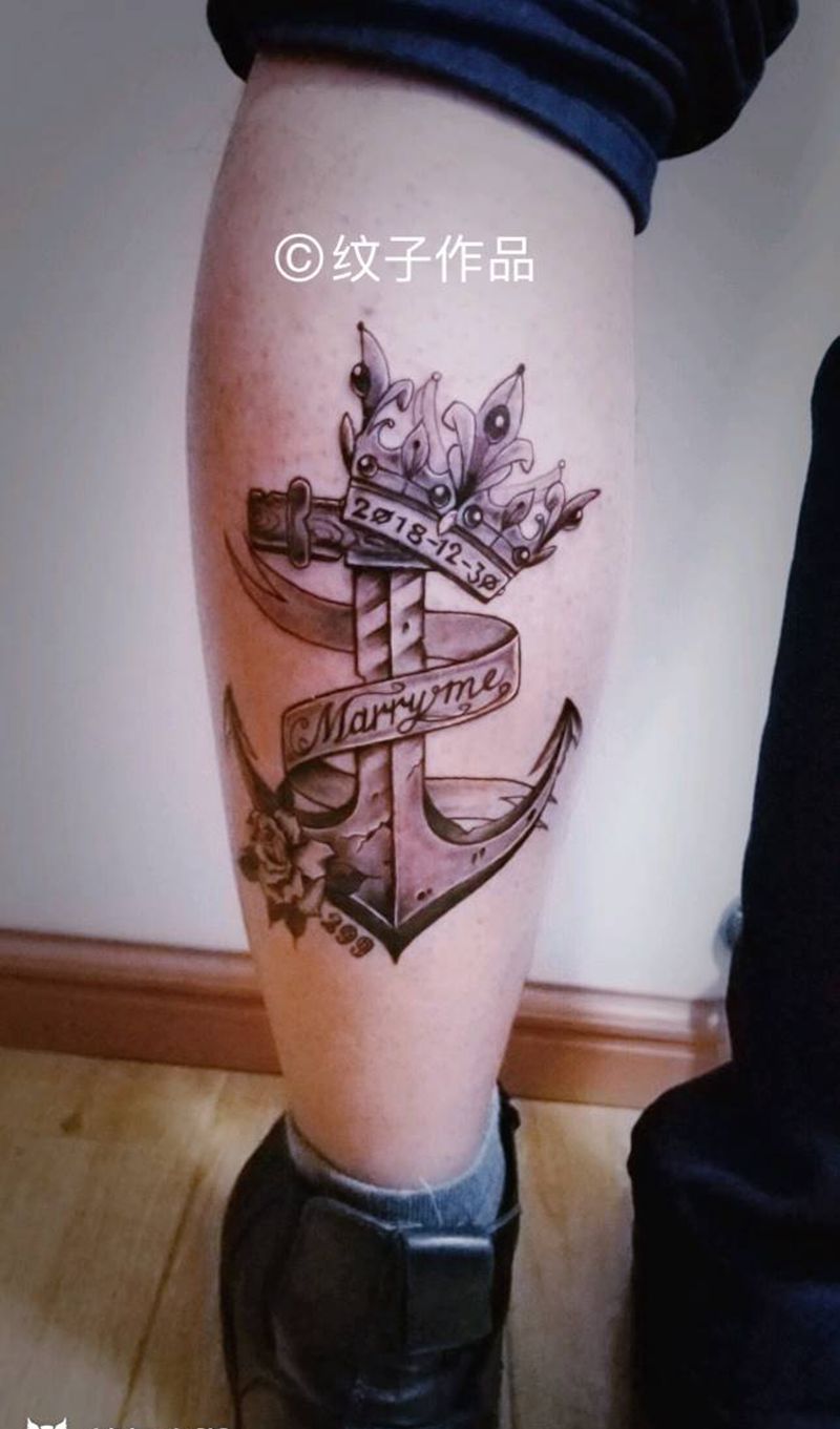 小腿船锚纹身图片