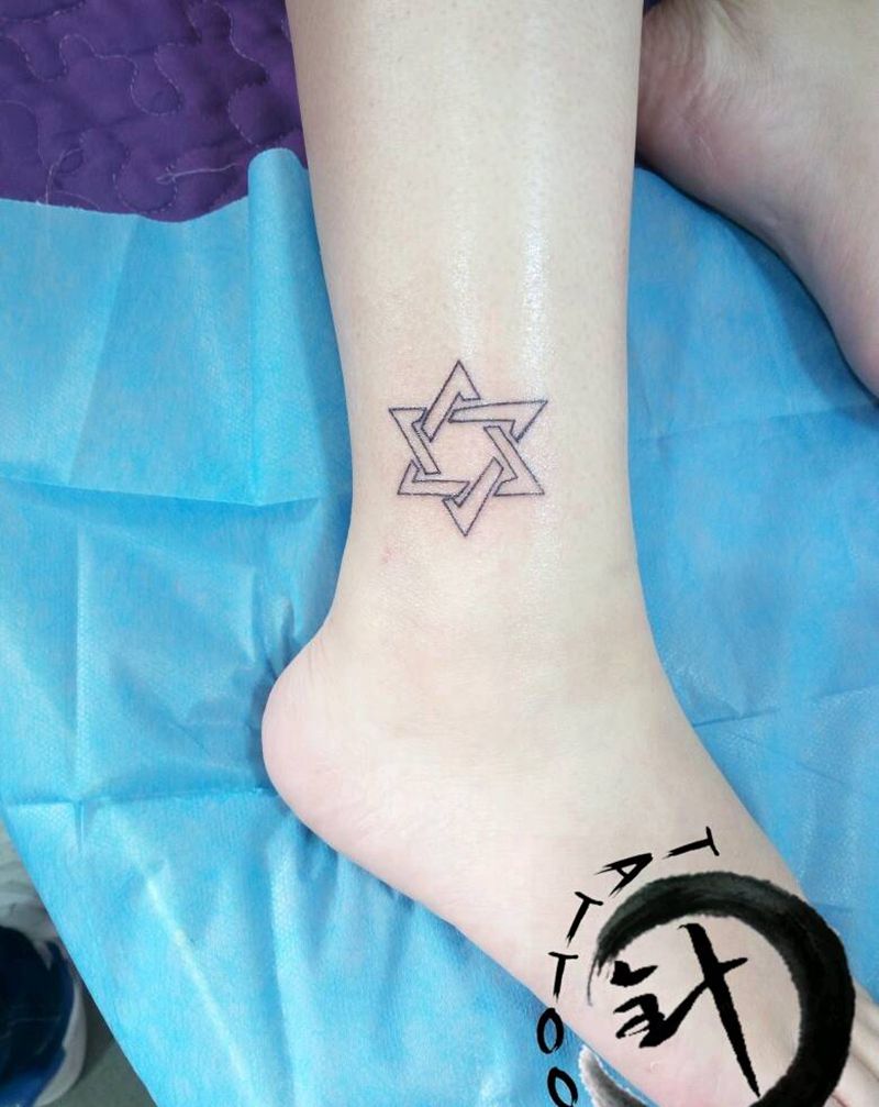 六芒星纹身图片_腿部清新几何原创小白刺青塔图~针成品纹身图案