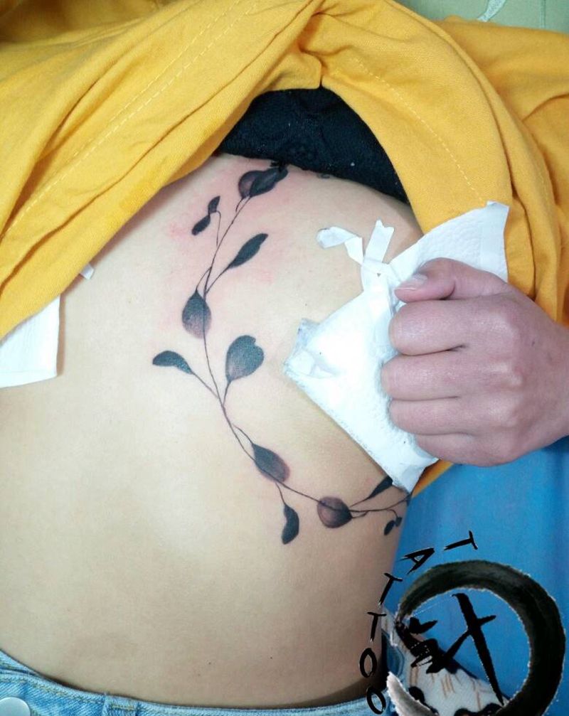 小清新纹身图片_胸部清新植物原创小白刺青塔图~针成品纹身图案