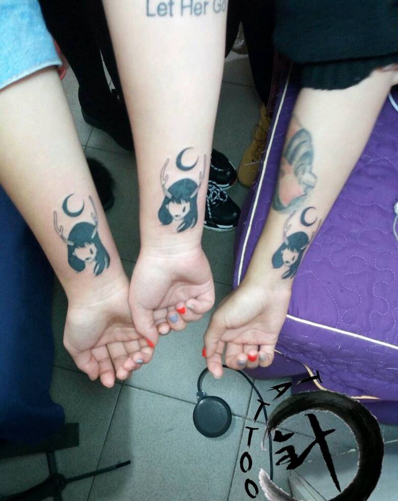 闺蜜纹身图片_手臂欧美清新图腾原创小白刺青塔图~针成品纹身图案