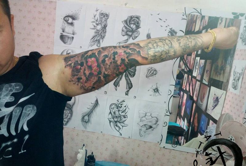 浪纹身图片_手臂传统静物原创小白刺青塔图 针成品纹身图案