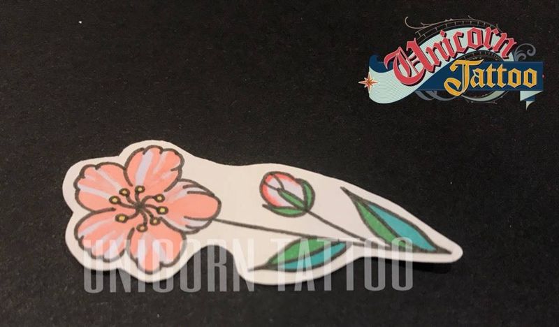 小花纹身图片_手稿清新贴纸卡通纹身图案