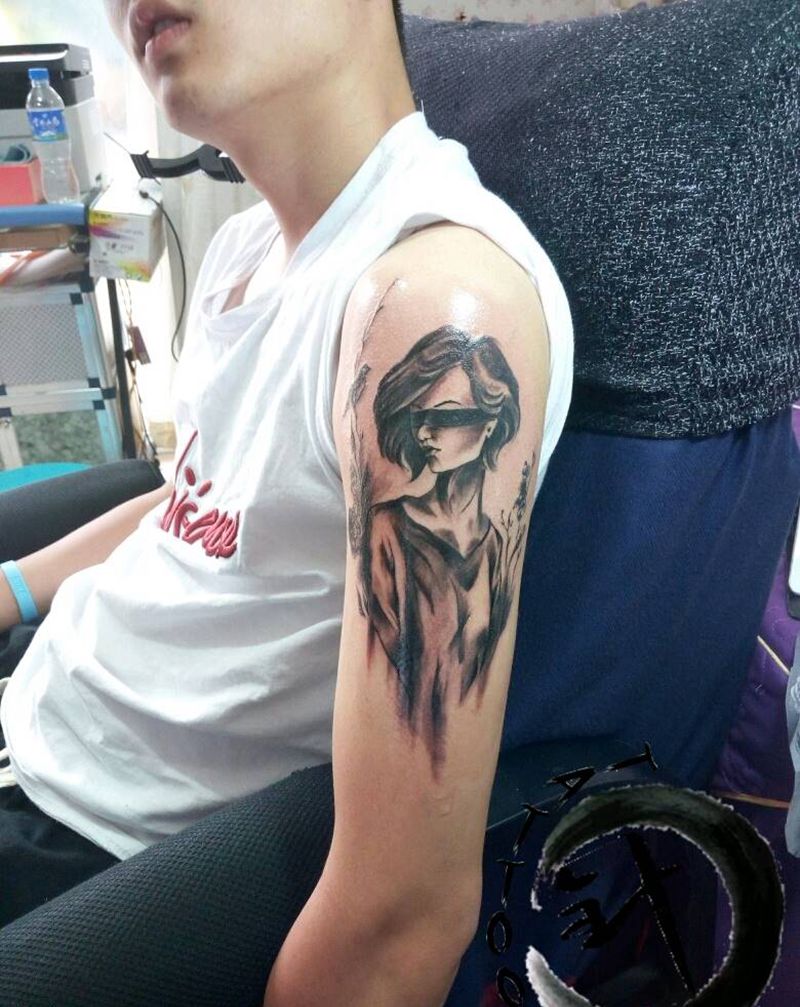 无纹身图片_手臂欧美人物小白刺青塔图~针成品纹身图案