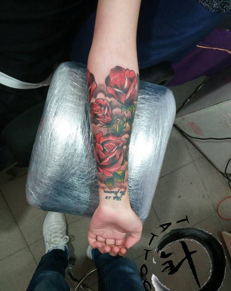 玫瑰纹身图片_手臂欧美植物原创小白刺青塔图~针成品纹身图案