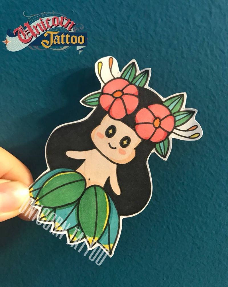 草裙小公举纹身图片_手稿清新卡通贴纸纹身图案