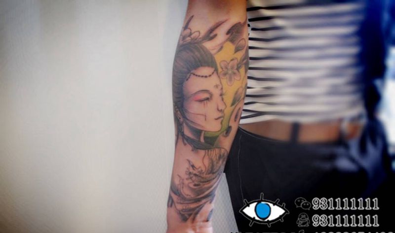 虞姬纹身图片_手臂传统人物纹身图案