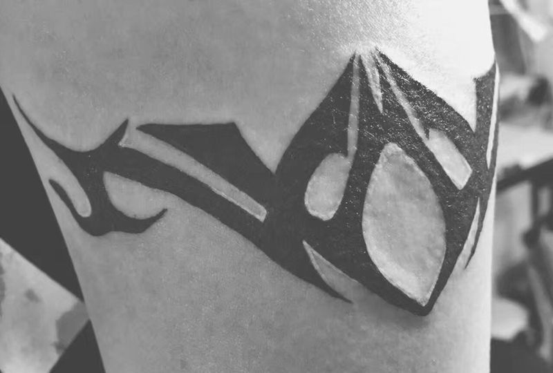 图腾纹身图片_成品手臂字符图腾纹身图案